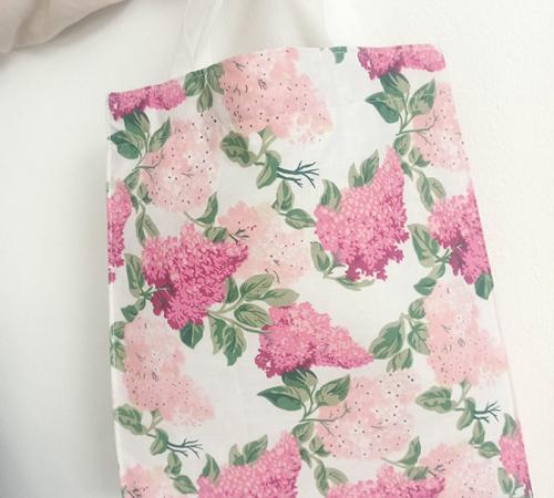 Kabelky Batohy Tasky 22